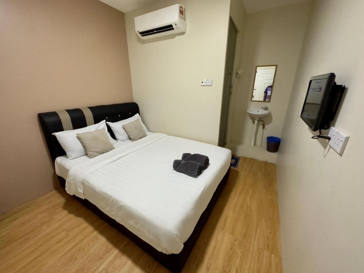 Familia Motel Kangar Exterior foto